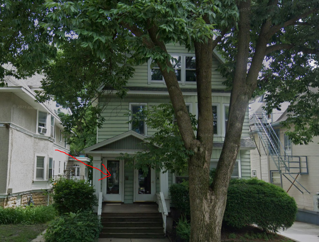 Picture of the front door of 931 Spaight St.